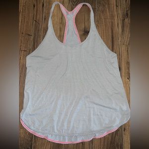 Lululemon women’s size 8 light gray racer back  tank top